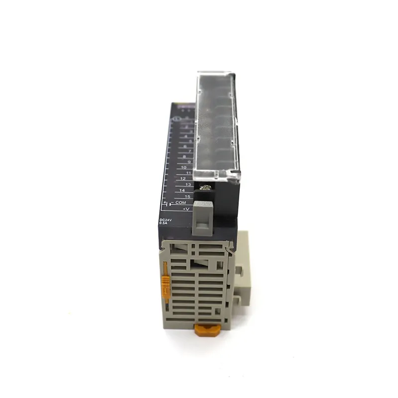 Omron CJ1W-OD211 16-Point NPN Transistor Output Module