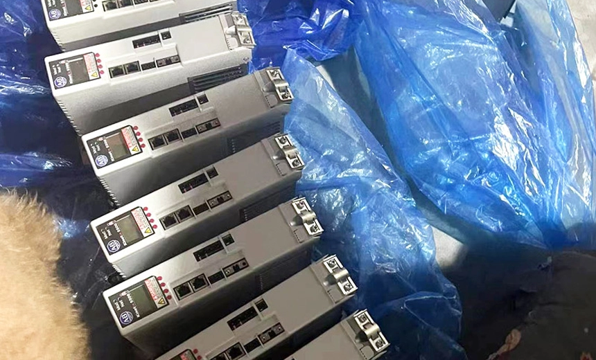 ab-allen-bradley-2198-d032-ers3-servo-drive-kinetix-5700-kinetix-5700-single-axis-inverter-series-b-2198s086ers3-allen-bradley-ab-100-new-original-2198-s086-ers3-manufactuer